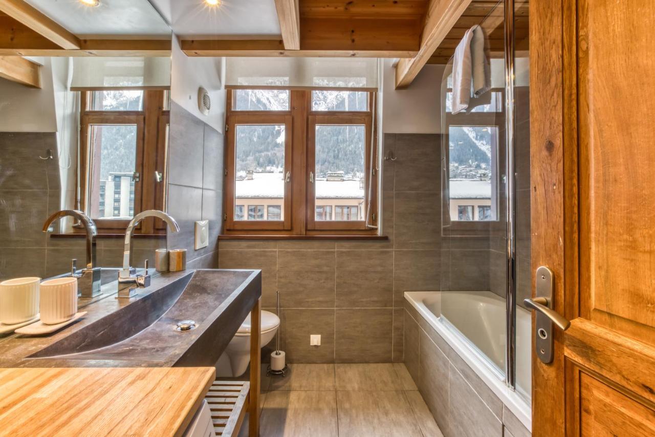 Apartment Vila 2 - Charming 2 Bedroom Haven In Chamonix ภายนอก รูปภาพ